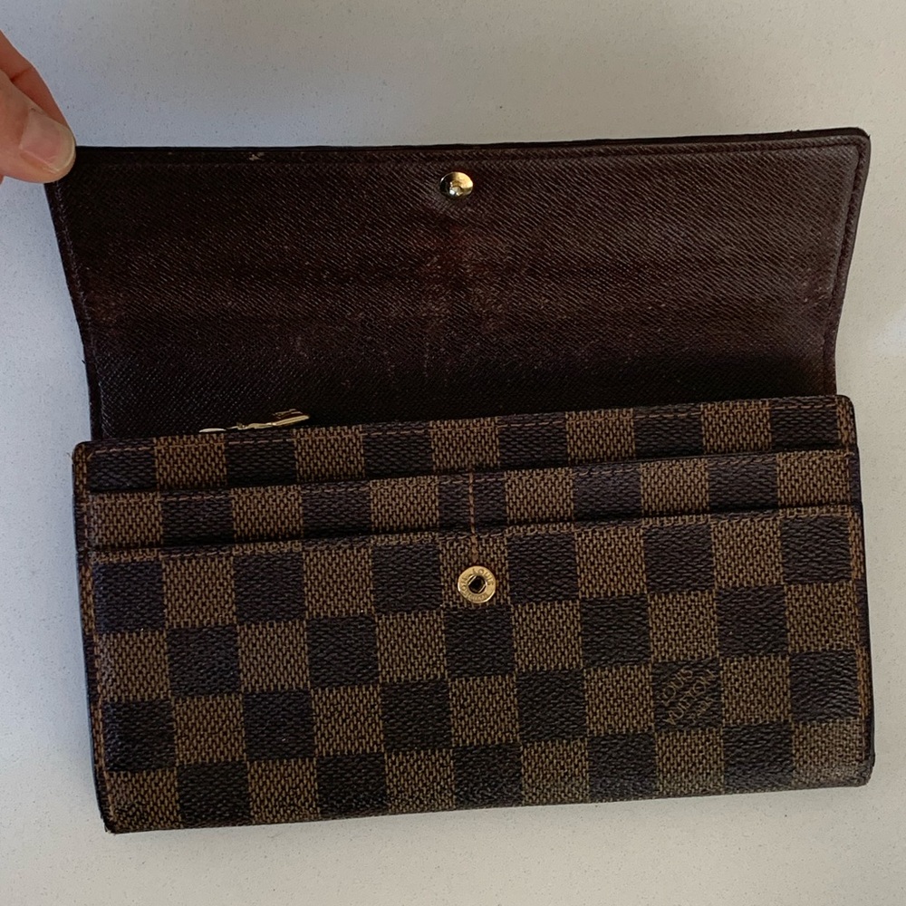 Louis Vuitton Damier Wallet